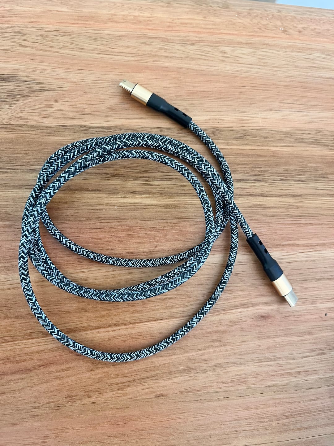 Customer photo review of 60W Fast Charging USB-C Cable (1.2M & 2M)