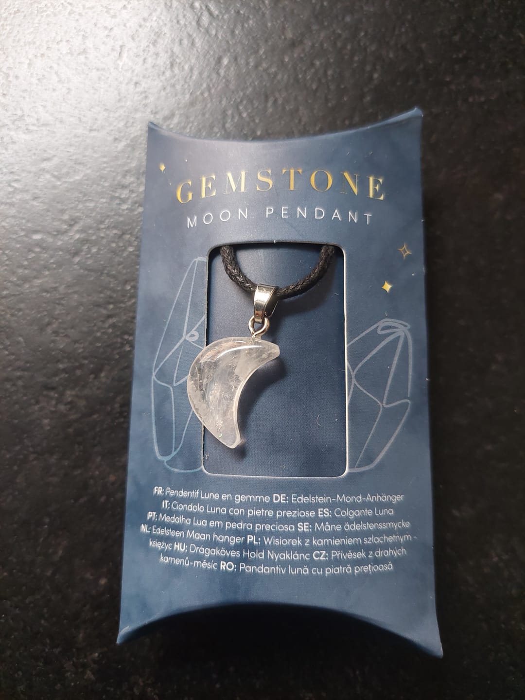 Customer photo review of Edelstein-Anhänger Mondform – Naturstein Kette Witchy Schmuck