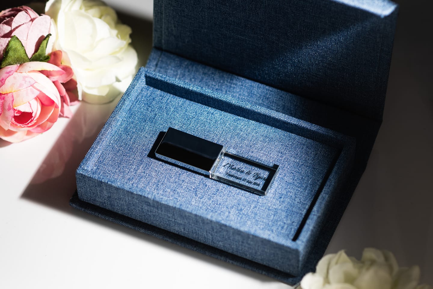 Customer photo review of Ocean blue fabric USB box