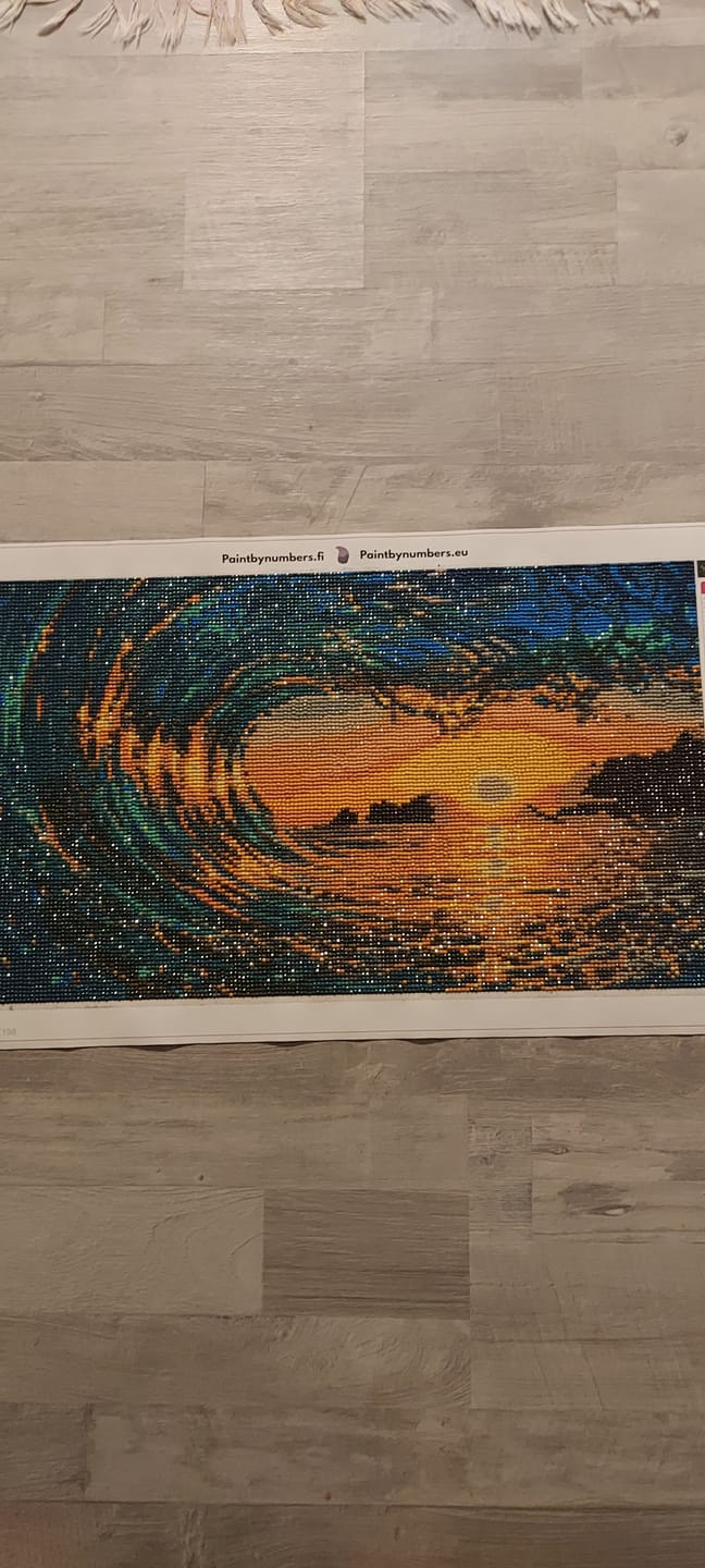 Customer photo review of Ocean Sunset Wave 50x30cm - Timanttimaalaus