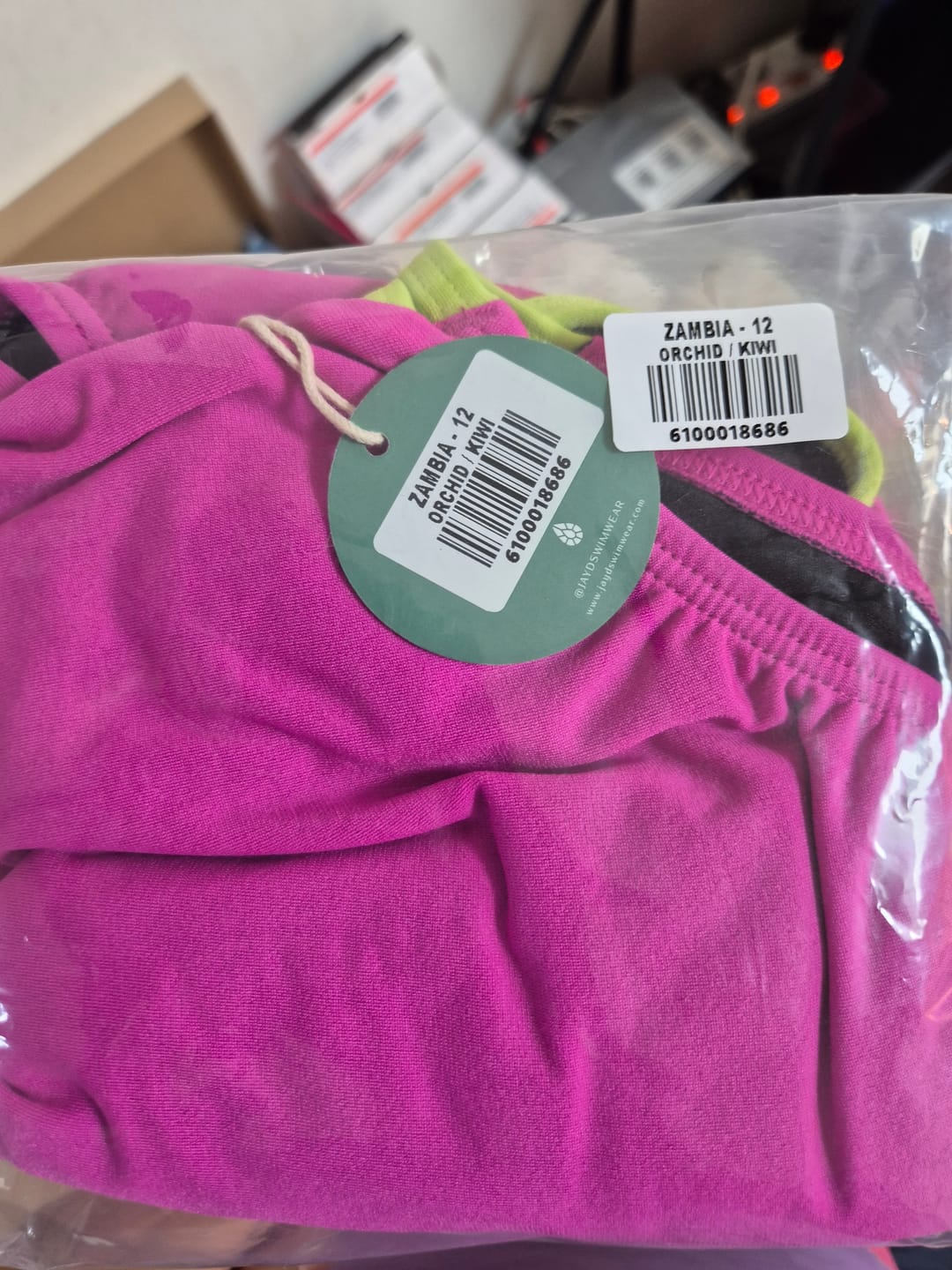 Customer photo review of ZAMBIA ONE PIECE - Orchid|Kiwi