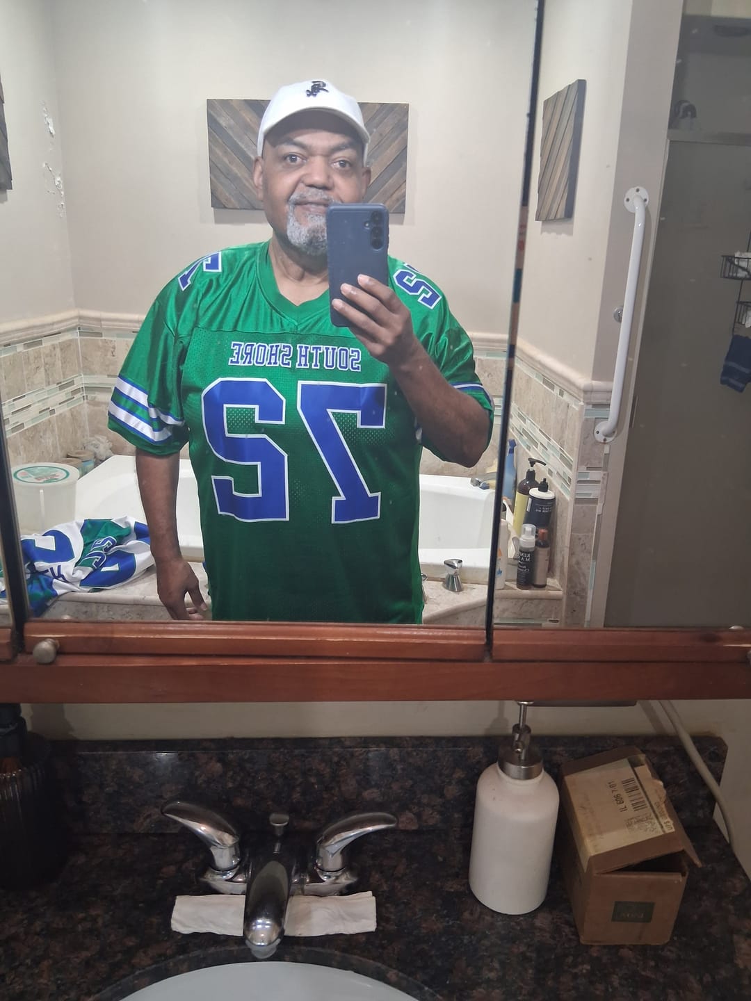 Customer photo review of Custom Kelly Green Royal-White Classic Style Authentic American Football Jersey