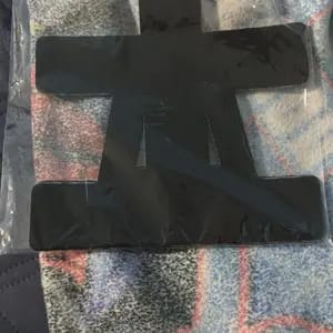 Customer photo review of Supporto Spalla Impermeabile con Tape Kinesiologico Pretagliato