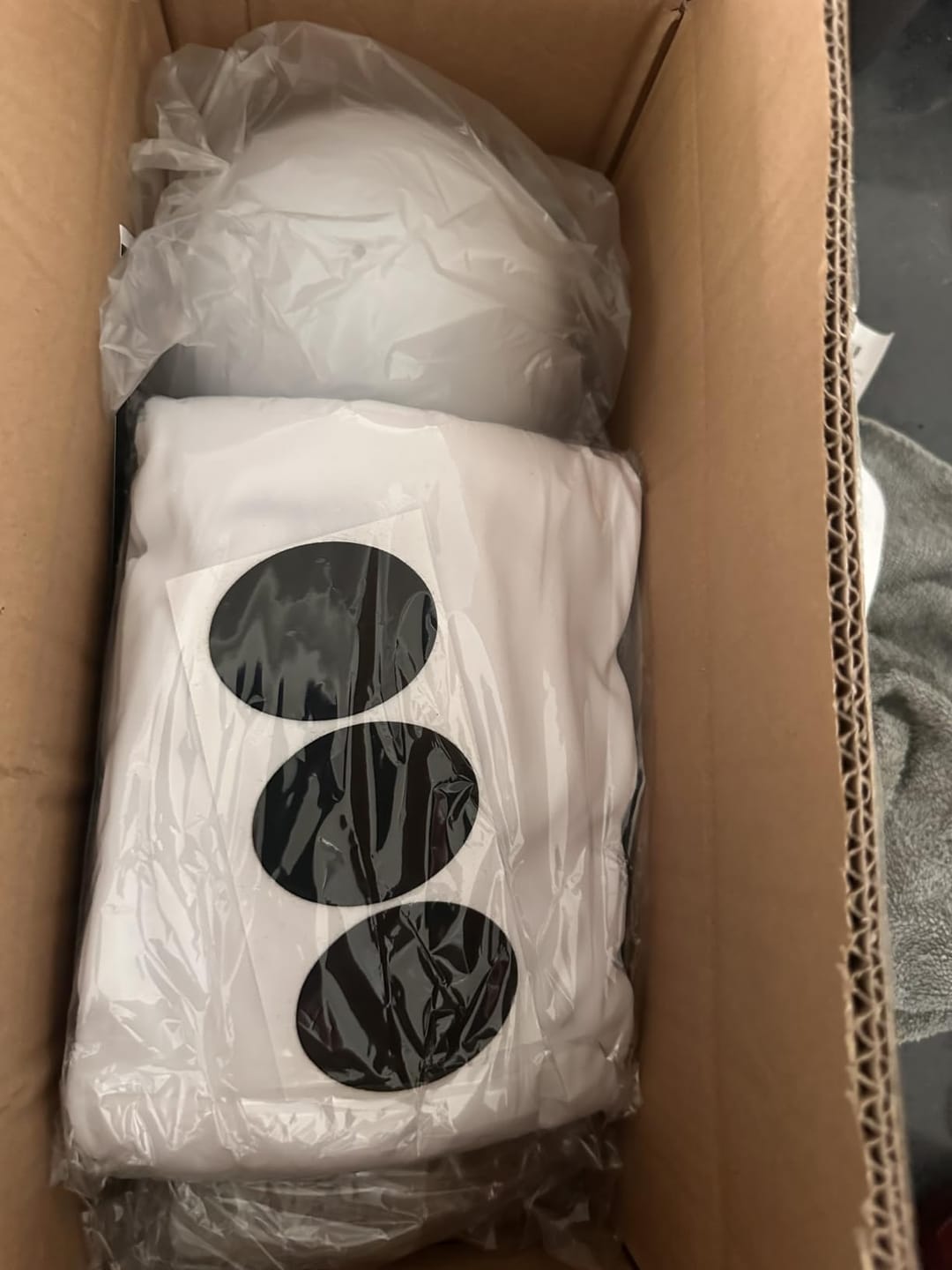 Customer photo review of ROXEIN™ GlowSwing Ghost