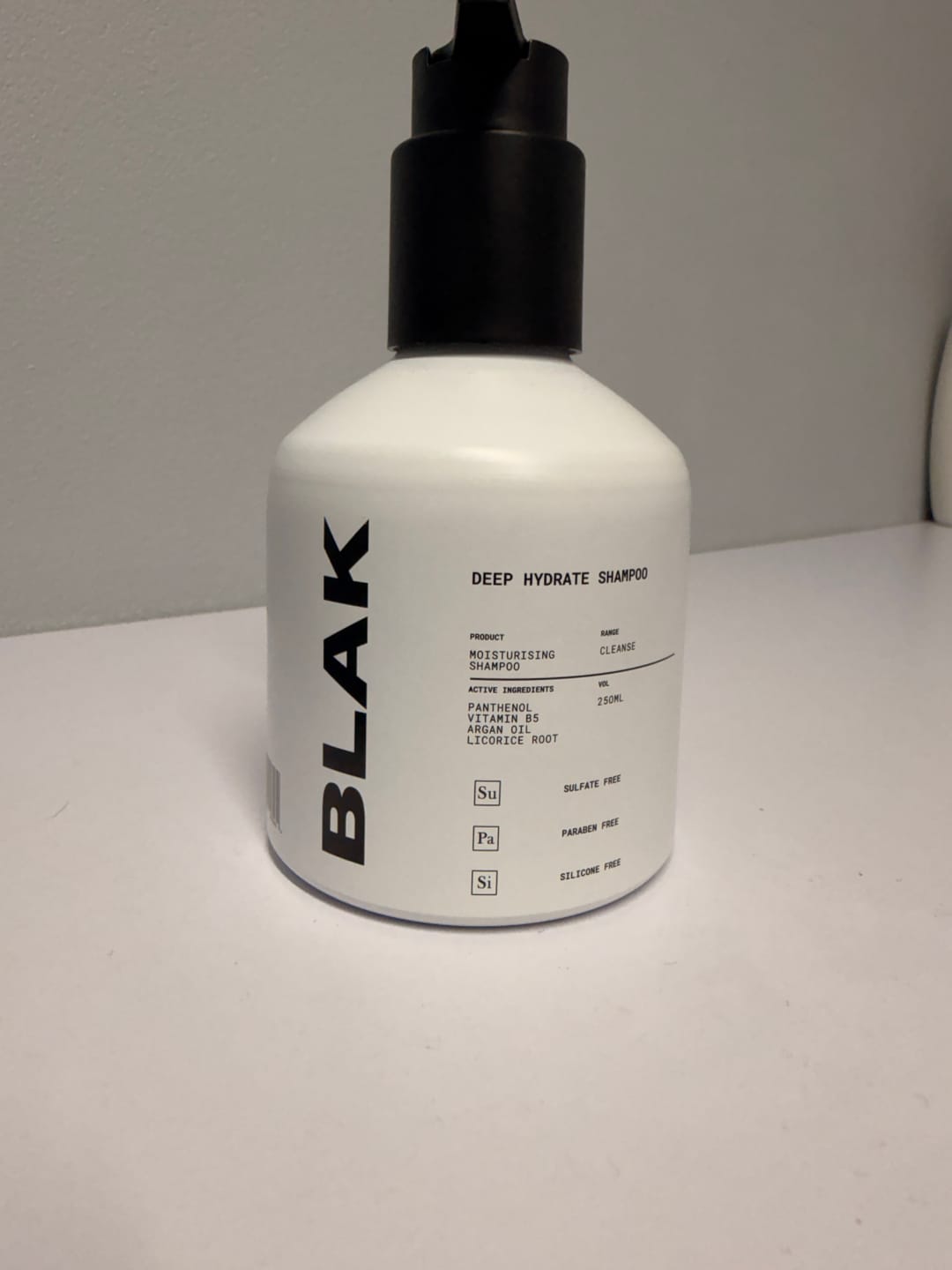 Customer photo review of Deep Hydrate Shampoo