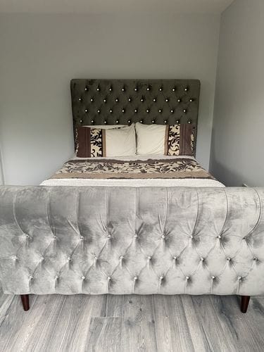 Customer photo review of Walker Upholstered Chesterfield Sleigh Scroll Bed
