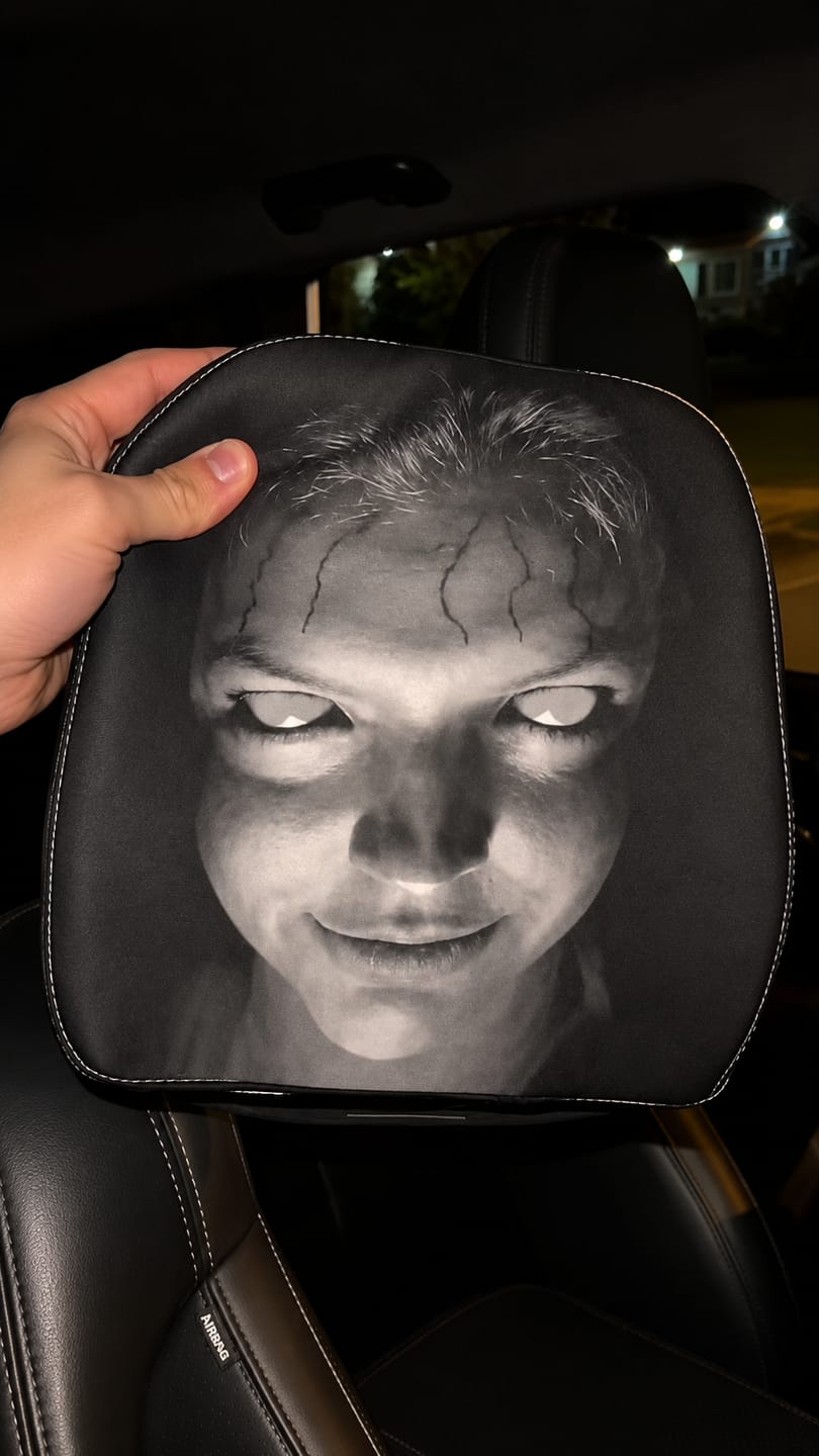 Customer photo review of Headboard cover horror