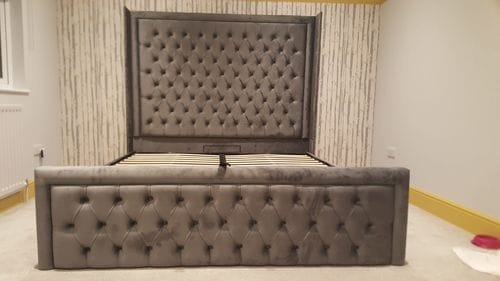 Customer photo review of Churchill Bumber Square Wingback Bed