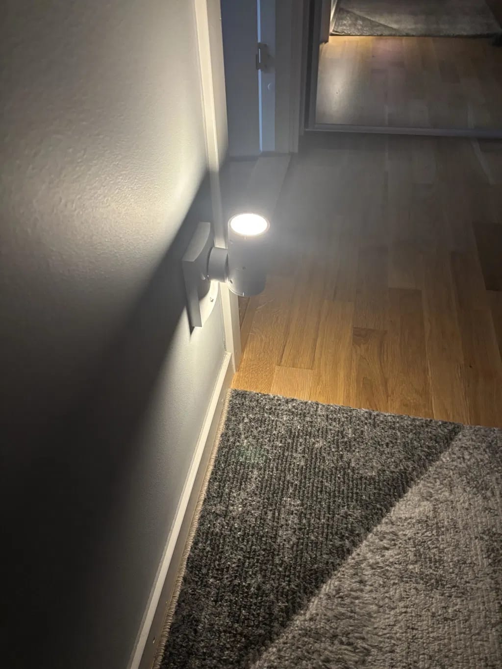 Customer photo review of LuYu™ – Premium LED-seinävalaisin