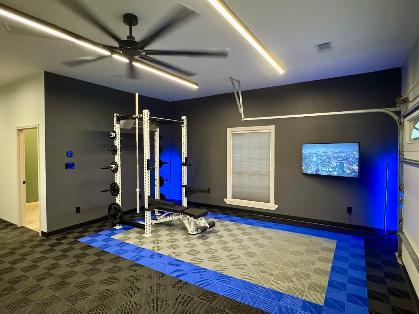 Customer photo review of SmartWings Motorized Light Filtering Cellular Shades Nowa