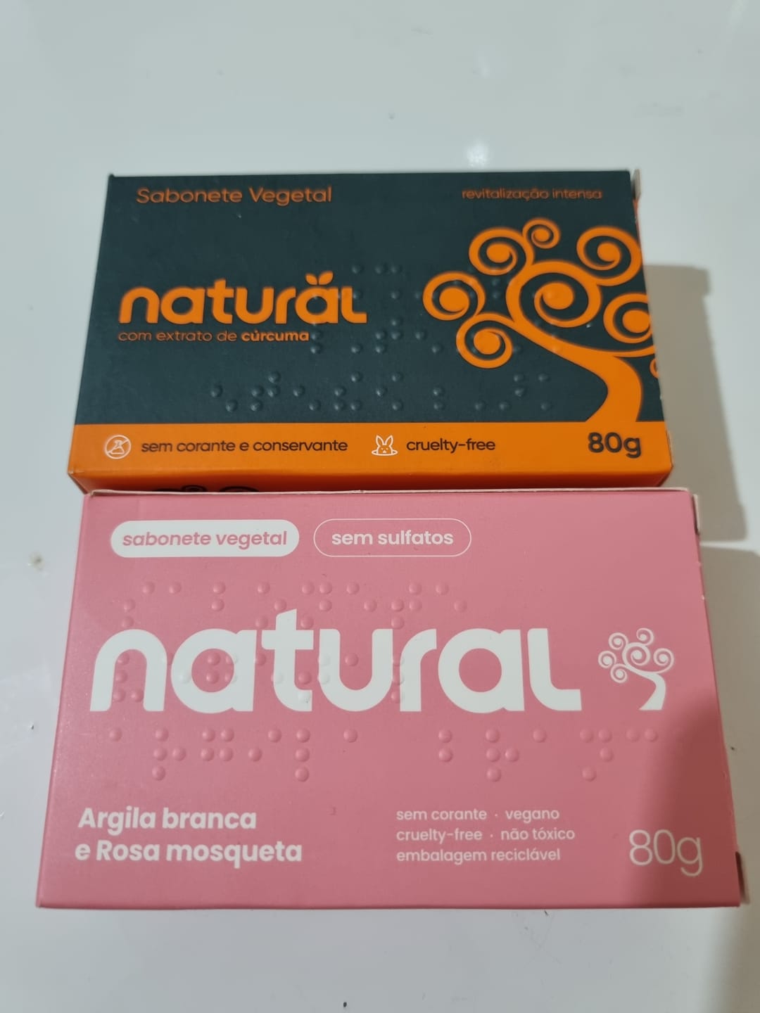Customer photo review of Sabonete em Barra Natural com Argila Branca e Óleo de Rosa Mosqueta 80 g
