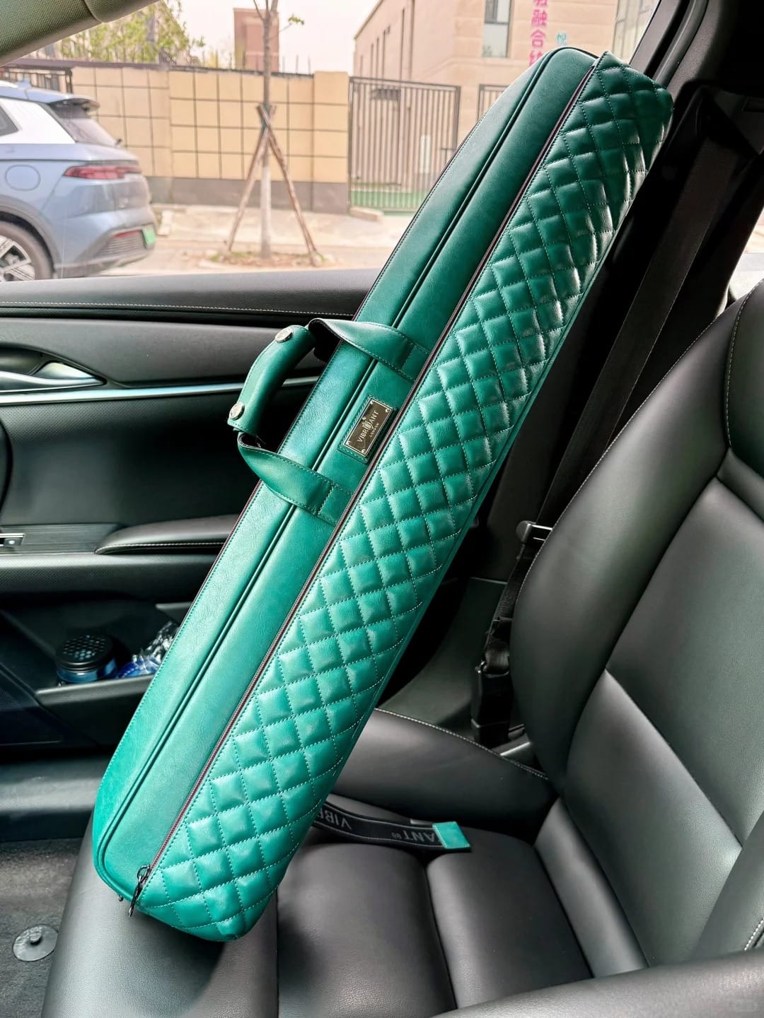 Customer photo review of Lizard Coco Series Cue Case 3B4S