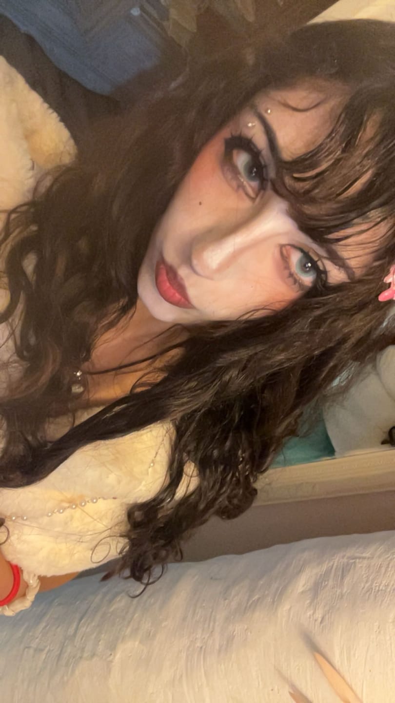 Customer photo review of [NEW] Eyemoody Crystal Blue | 6 Months, 2 pcs