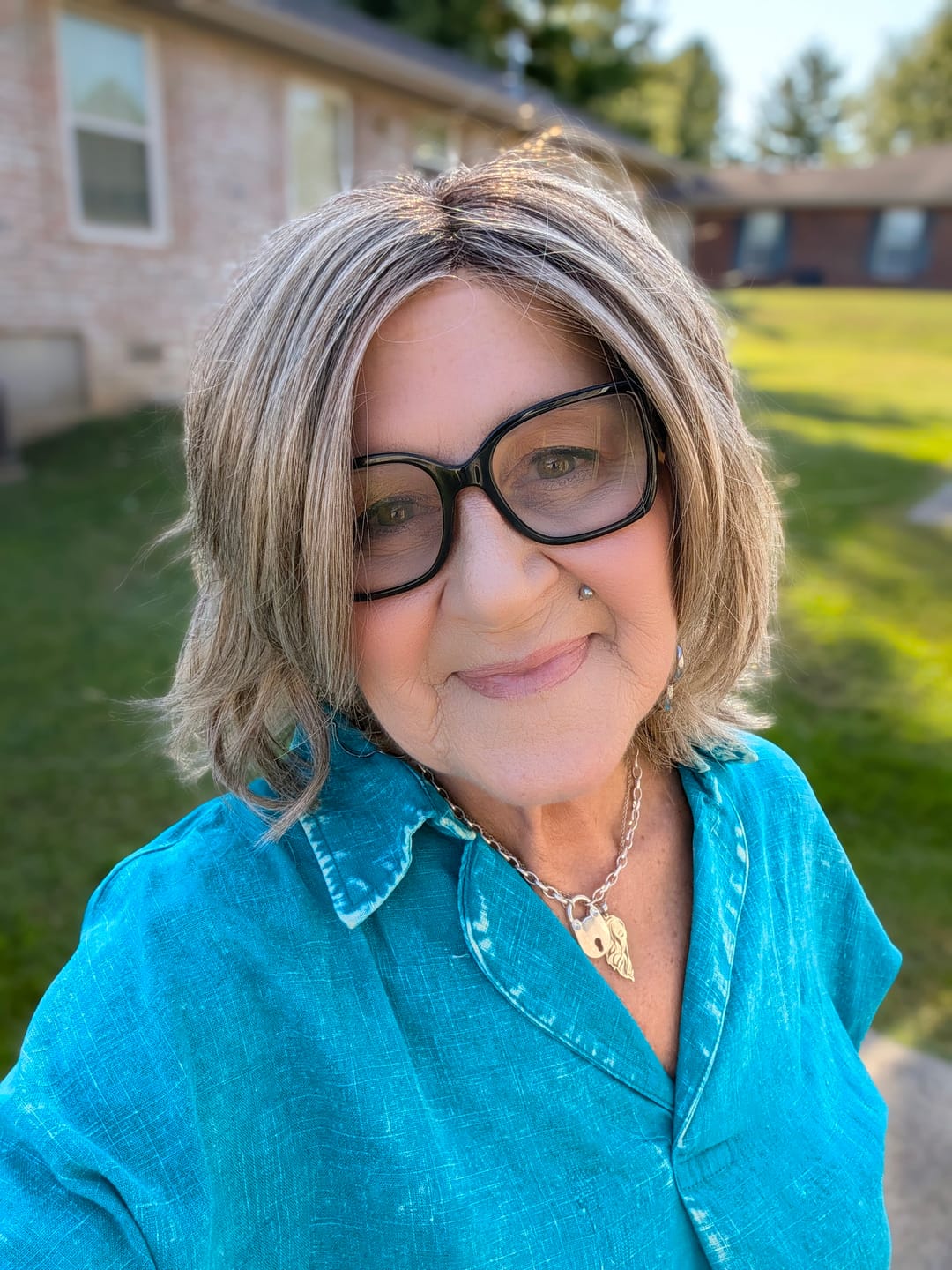 Customer photo review of WITHOUT WARNING - Soft Beige Blonde