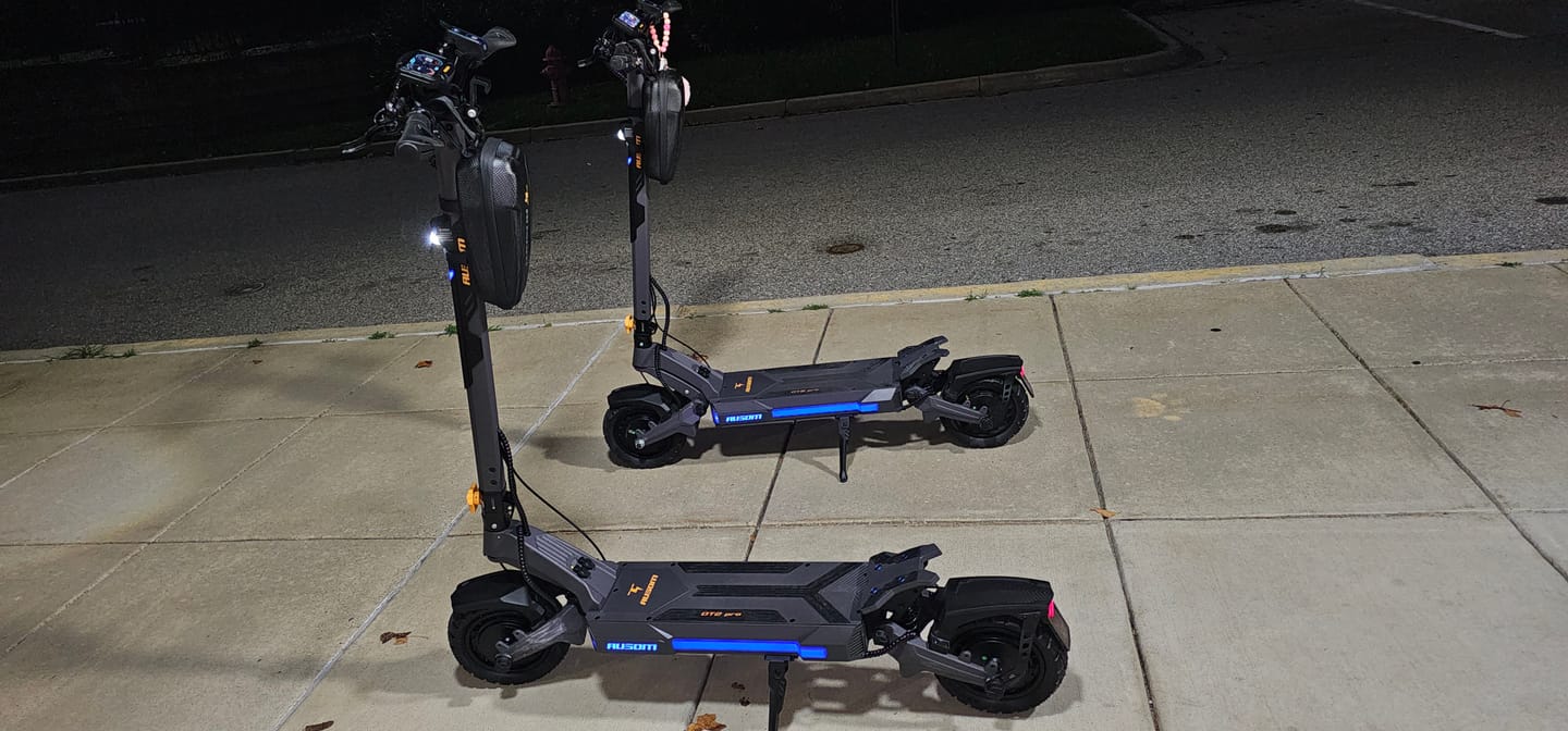 Customer photo review of Ausom DT2 Pro Electric Scooter