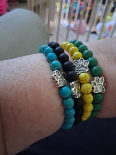 Customer photo review of Pulsera de Esperanza