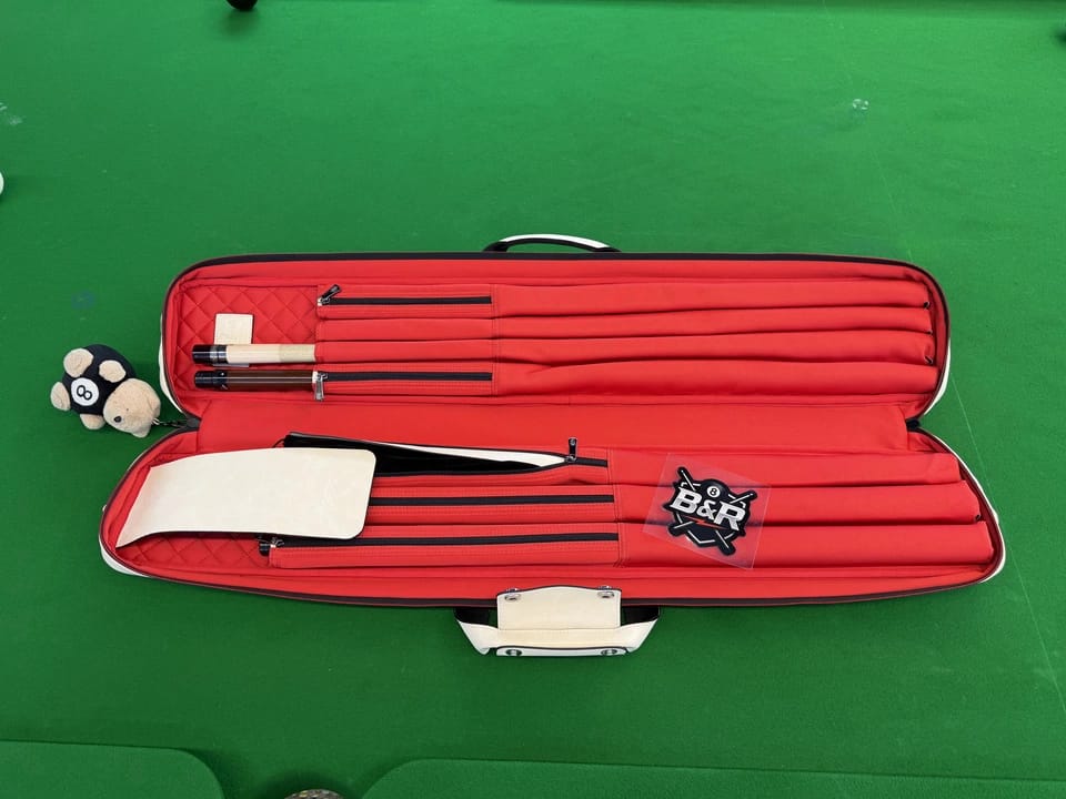 Customer photo review of Lizard Coco Series Cue Case 3B4S