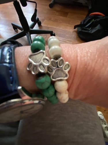 Customer photo review of Pulsera de Esperanza