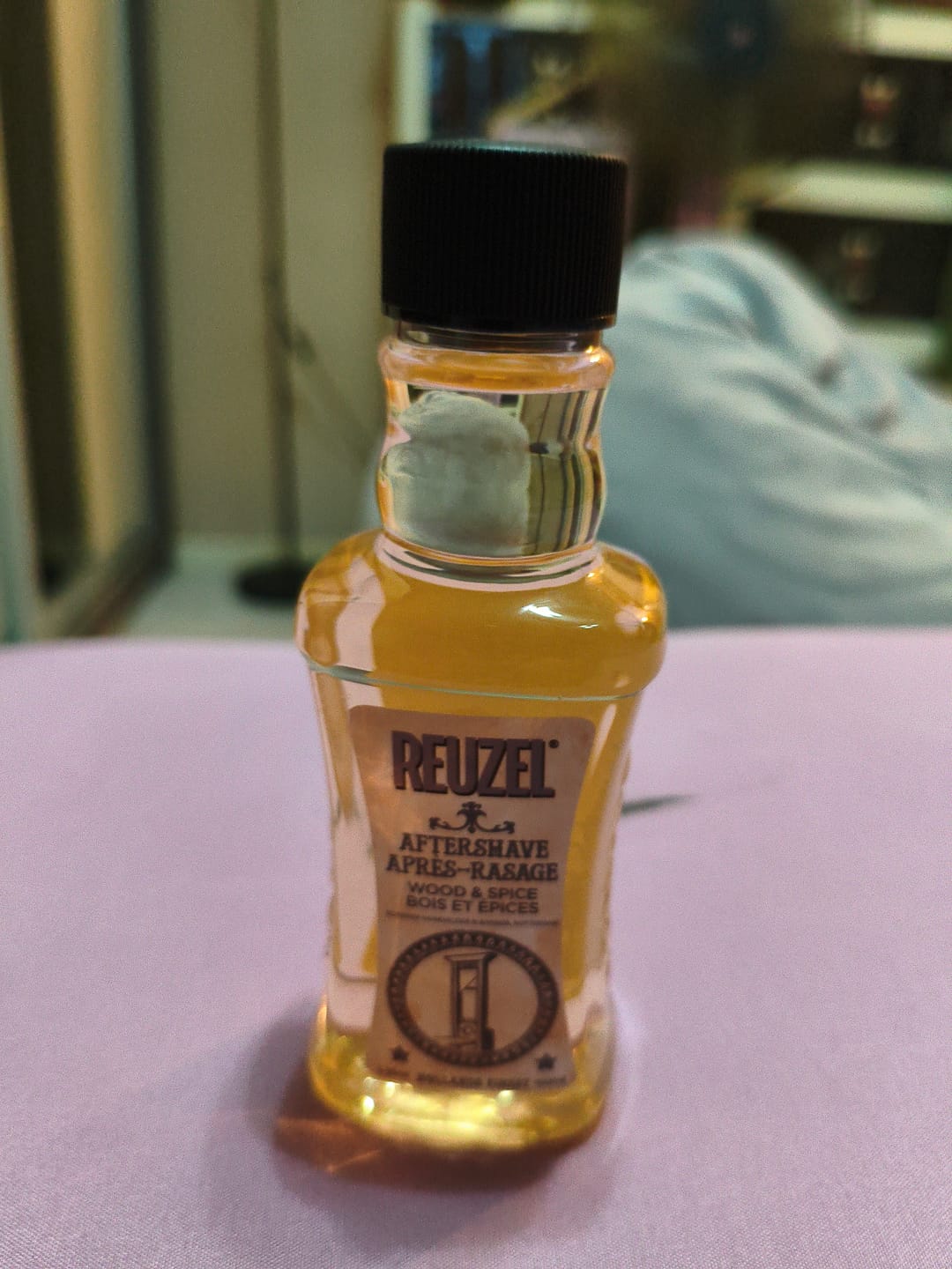 Customer photo review of Reuzel Wood & Spice Aftershave