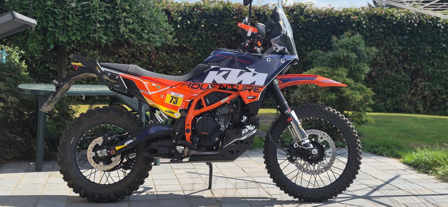 Customer photo review of KTM 390 Adventure R / X GRAPHICS - "Waypointer" (Dawn)