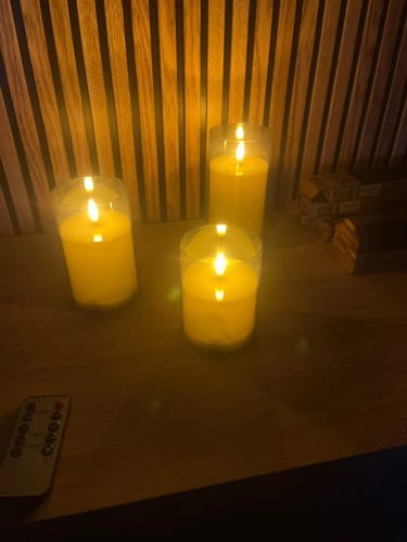 Customer photo review of LumiCandle Remote-Controlled Flameless Candle