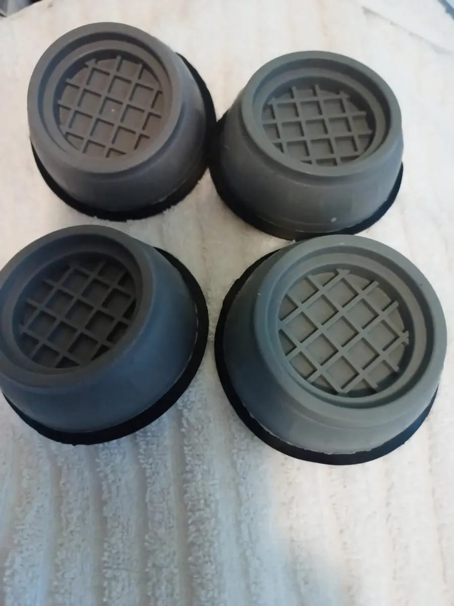 Customer photo review of 🤩Pack X4 Almohadillas Antivibración Para Lavarropa 🫧
