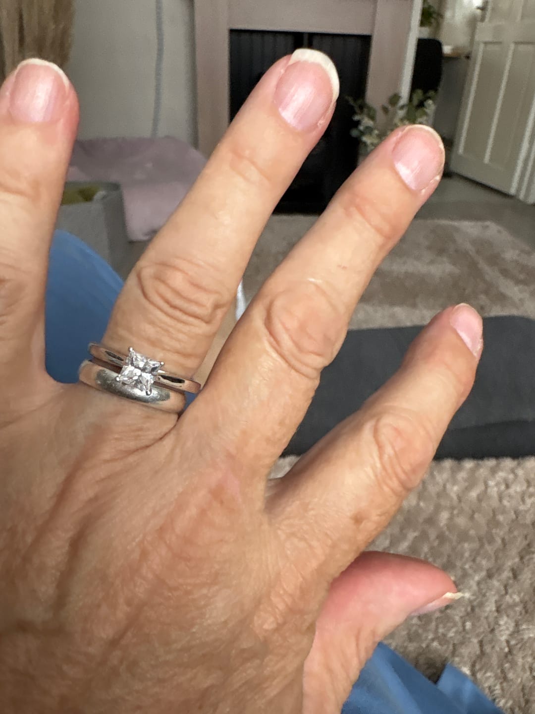 Customer photo review of Sterling Silver Princess Cut 1ct Solitaire Ring