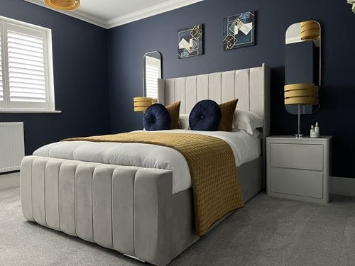 Customer photo review of Piper Stripe Panel Lined Bed