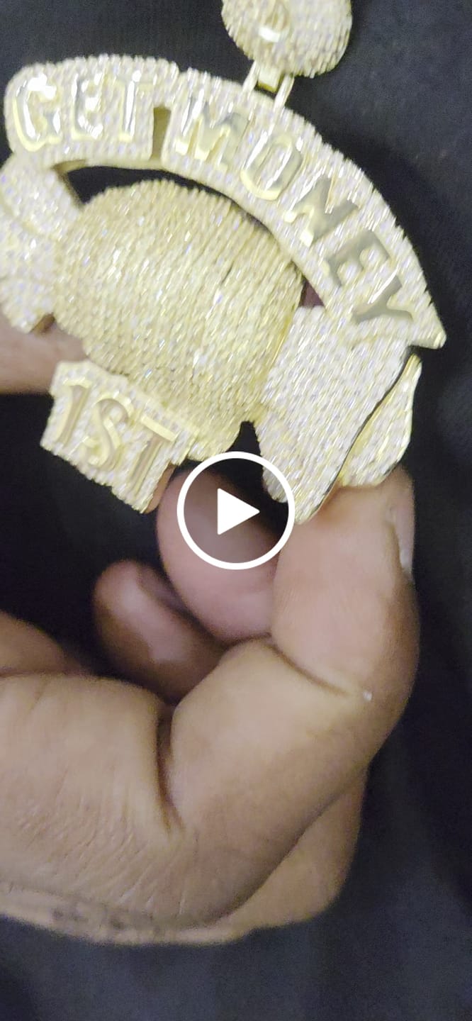 Customer video review of Get Money 1st Pendant