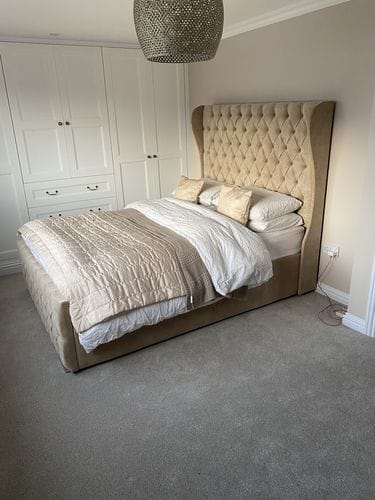 Customer photo review of Rylan Winged Bed
