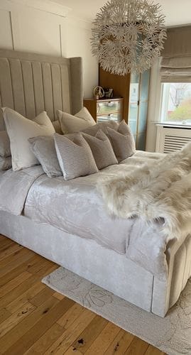 Customer photo review of Savoy Bumber Stripe Panel Line Winged Bed