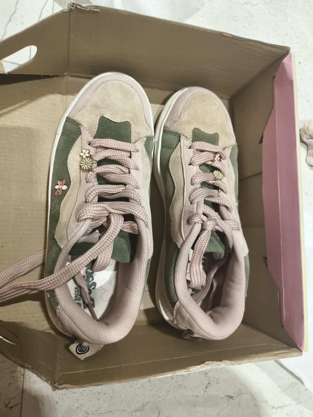 Customer photo review of BLOSSOM