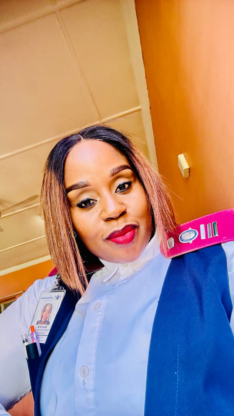 Customer photo review of Vietnamese Bob Lace Wig Straight 1B4