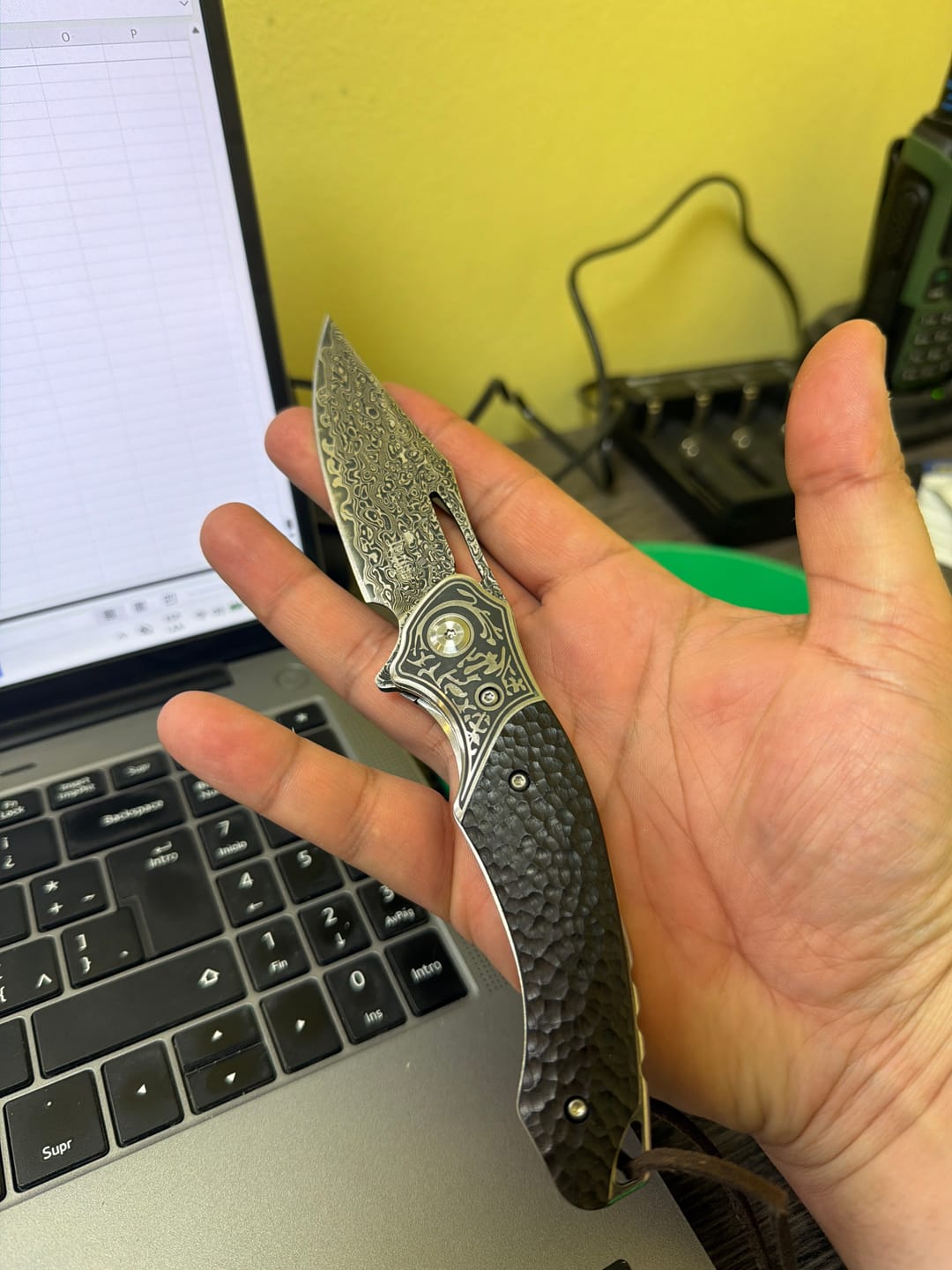 Customer photo review of Cortapluma Damasco 89 capas PATAGÓN - EMPERADOR