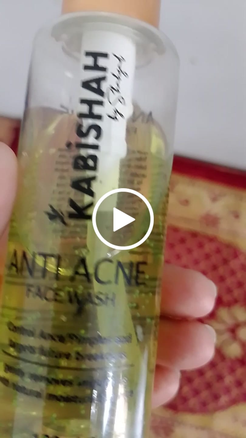 Customer video review of ClearSkin Pro Anti Acne Face Wash Double Pack