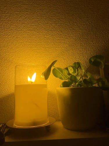 Customer photo review of LumiCandle Remote-Controlled Flameless Candle