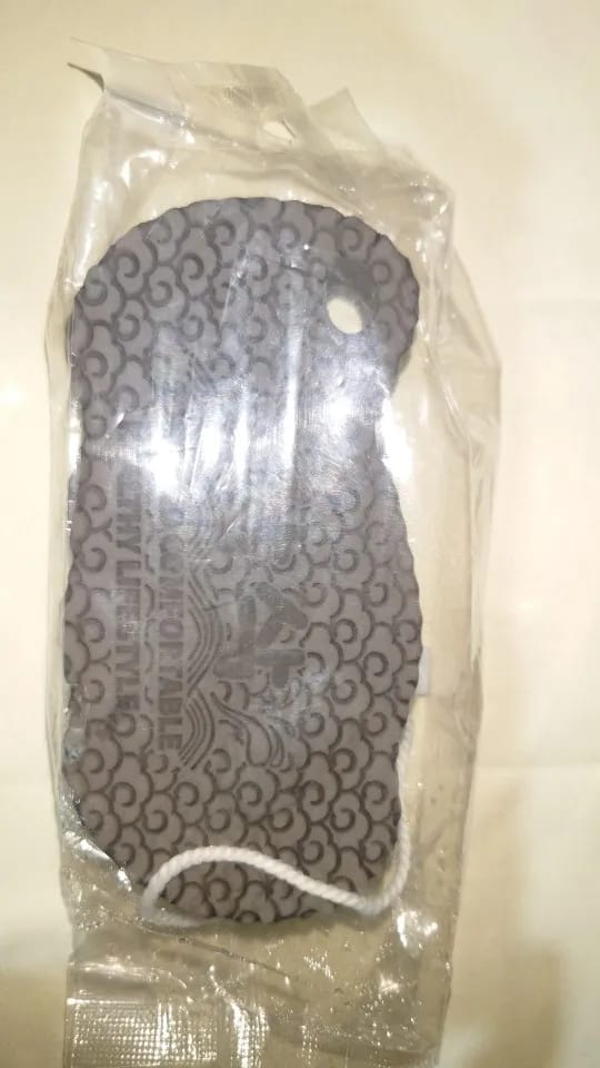 Customer photo review of Avorelio Gentle Exfoliating Bath Sponge