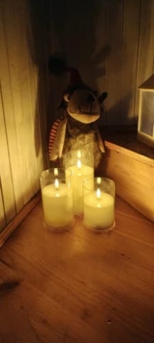 Customer photo review of LumiCandle Remote-Controlled Flameless Candle