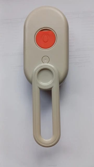 Customer photo review of Zovelta VaporBrush - Cepilla, masajea e hidrata