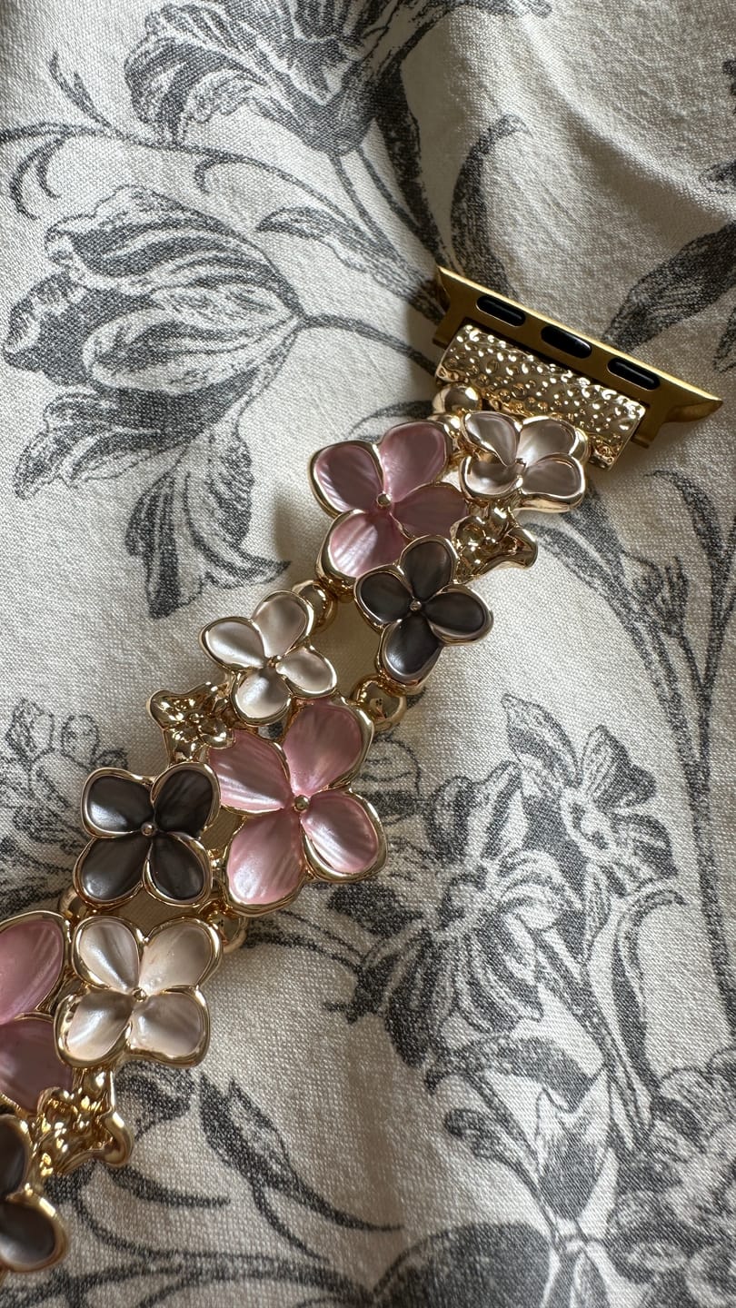 Customer photo review of NEU: Apple Watch Metallarmband "Madlen"