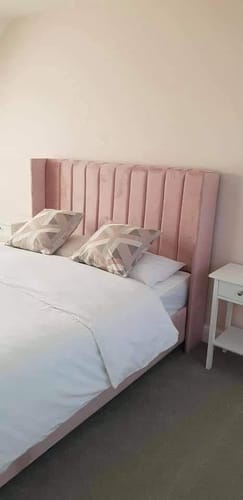 Customer photo review of Luna Low Footend Stripe Panel Lined Winged Bed