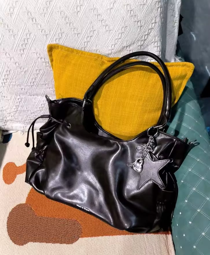 Customer photo review of Grand Sac Hobo Femme – Solène