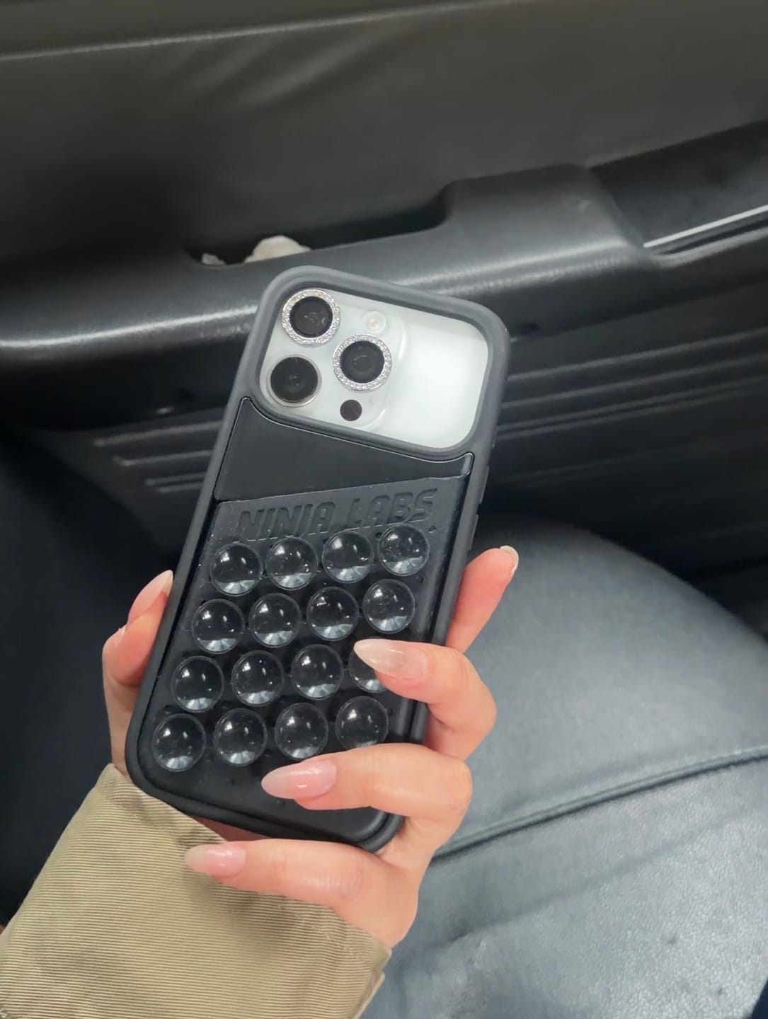 Customer photo review of Octo Pouch - iPhone 17