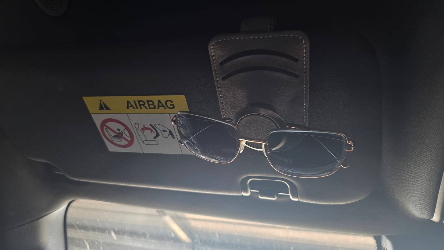 Customer photo review of Multi-Functional Car Glasses Holder Clip