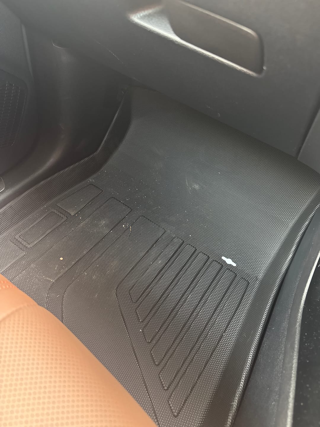 Customer photo review of TPE Floor Mats & Liners Set For BYD Sealion 6 (2024-2026)
