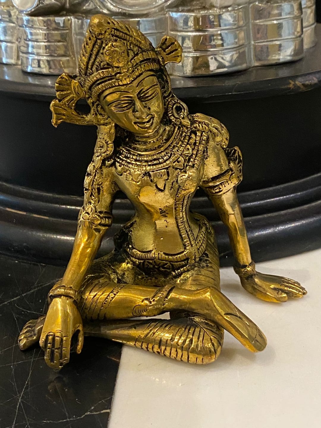 Customer photo review of Brass Indra Dev Idol Vastu Remedy for Authority, Courage and Divine Protection for Home and Office Placement | 15 x 10.5 x 15.2 cm | 1.22 kg