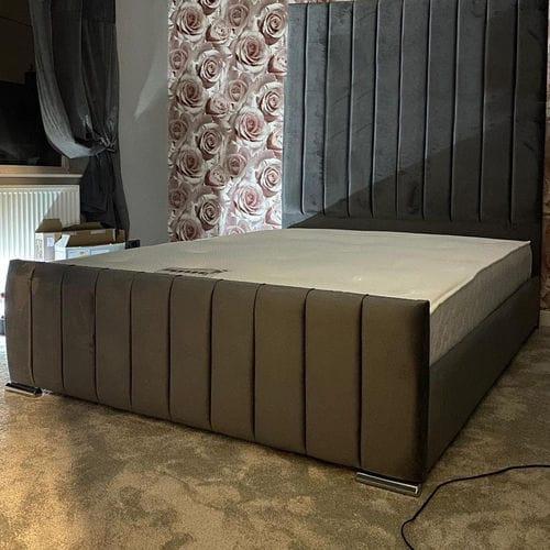 Customer photo review of Lanaya Linear Panel Bed