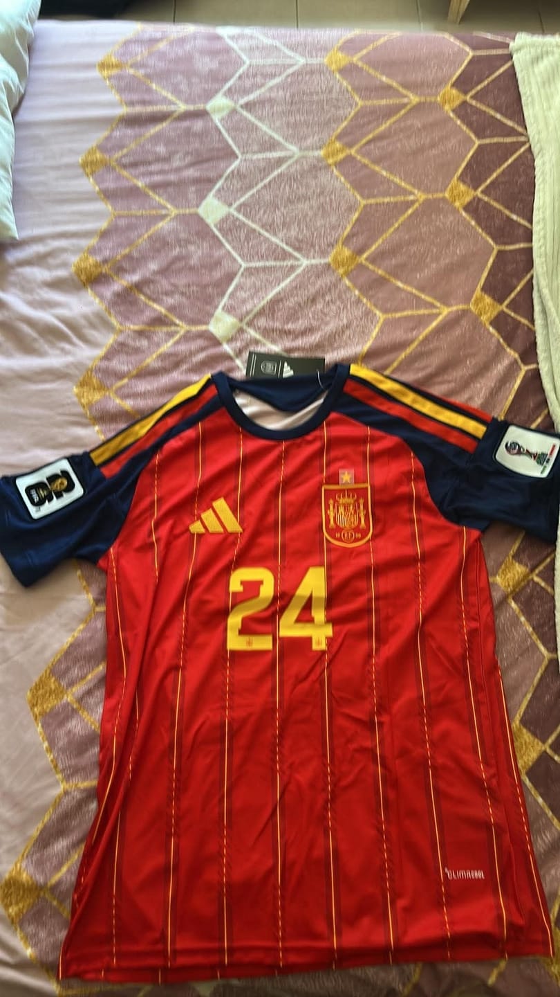 Customer photo review of MAILLOT PSG DOMICILE BACK 2 BACK 2 ETOILES