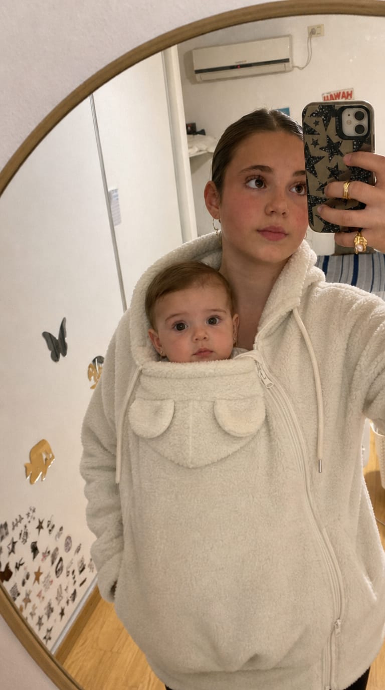 Customer photo review of Suéter maternal