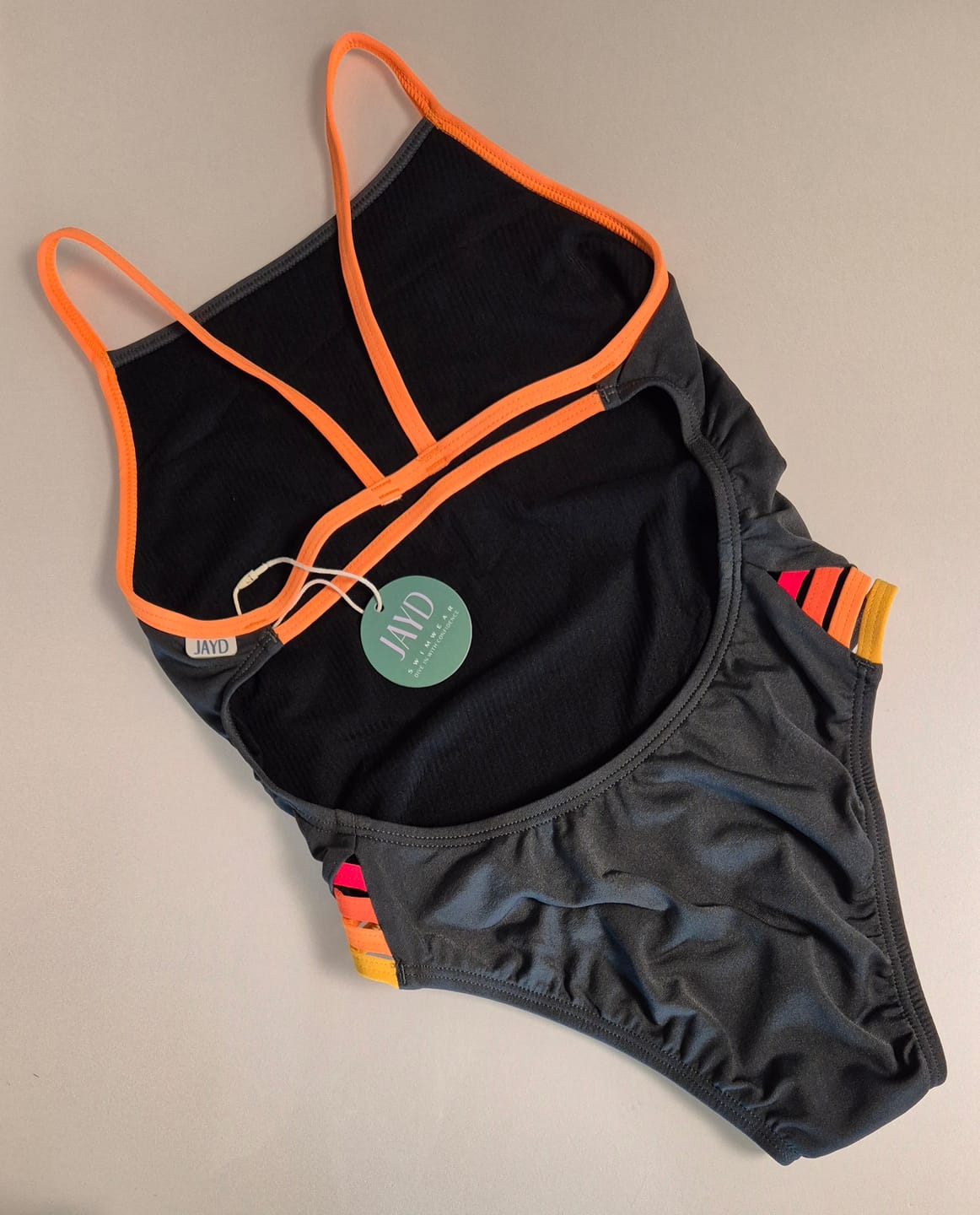 Customer photo review of ZAMBIA ONE PIECE - Carbon|Sunshine